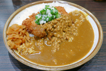 ねばねばカツカレー