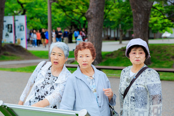 日本人 高齢者女性 旅行