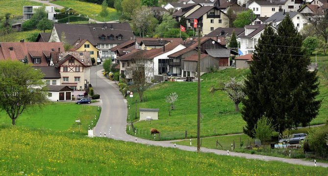 village...oberland zurichois