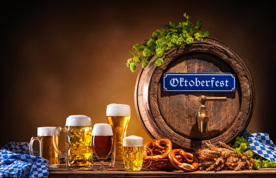 Oktoberfest beer barrel and beer glasses