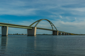 Fototapeta na wymiar Brücke über den Fehmarnsund