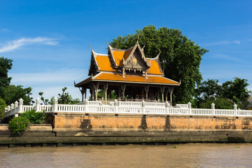 Fototapeta premium タイ・バンコク・チャオプラヤー・クルージング・ボート