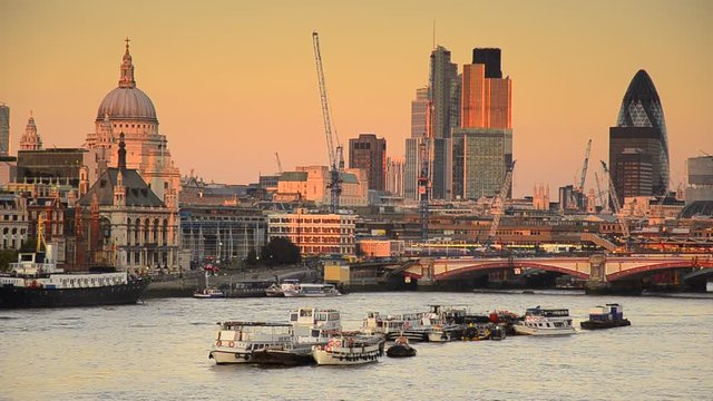 UK, England, London, The City of London, River Thames