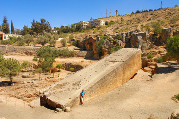 The Stone of the Pregnant Woman  -  a Roman monolith in Baalbek (ancient Heliopolis), Lebanon
 - obrazy, fototapety, plakaty