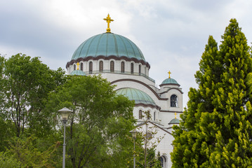 Fototapeta na wymiar Saint Sava cathedral in Belgrade, Serbia