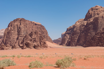 Fototapeta na wymiar Wadi Rum Tourists and Mountains