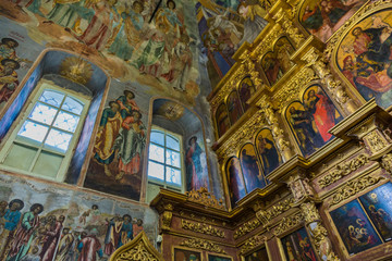 Fototapeta na wymiar UGLICH, RUSSIA - JUNE 17, 2017: Interior of the Church of the Prince Dimitri on the Blood. Built in 1692 