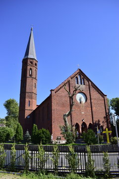 Kości&oacute;ł w Sarbinowie