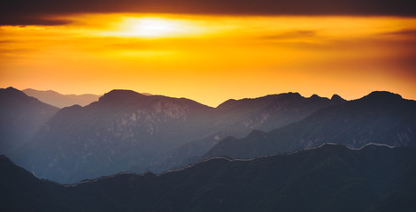 Fototapeta na wymiar Great Wall of China, sunset time