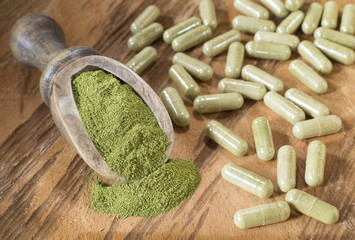 Capsules with powder moringa (Moringa oleifera)