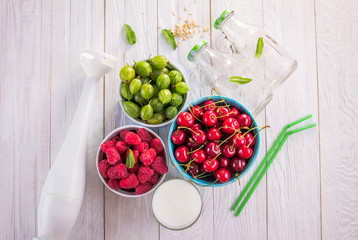 Cooking fruity smoothie