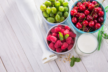 Cooking fruity smoothie