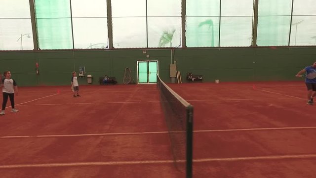 Treino indoor de T&ecirc;nis