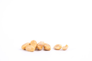 Fototapeta na wymiar Salt roasted peanuts