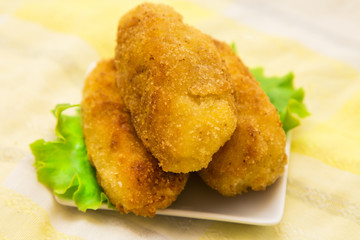 Croquettes lid