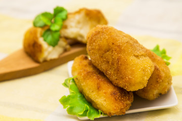 Croquettes lid