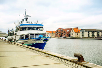 Obraz premium Ship restaurant, Havnepromenade, Copenhagen