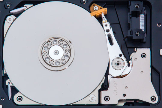 disassembly hard drive disk and components