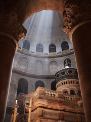 Obraz premium Inside a Jerusalem Church