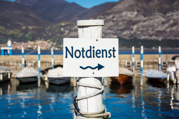 Naklejka premium Schild 232 - Notdienst