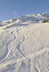 Austria: Frische Schneespur im Hochzillertal | Fresh Snow Spoor