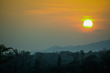 Sunset At Natural Phenomena / Image View Of The Sun In The Air At Natural Phenomena.