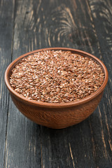 Flax seeds in bowl