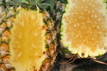 pineapple on market street