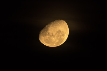 Lune au volcan