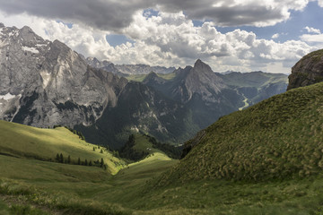 Obraz premium Beautiful scenery of the great mountain peaks. Dolomites. Italy.