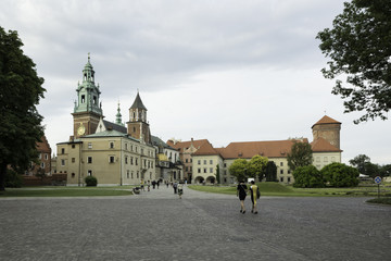 Zamek królewski na Wawelu w Krakowie - obrazy, fototapety, plakaty