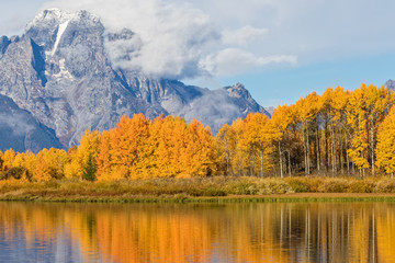 Obraz na płótnie Canvas Teton Autumn Reflection