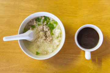 Boiled rice and coffee