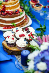 wedding naked cake