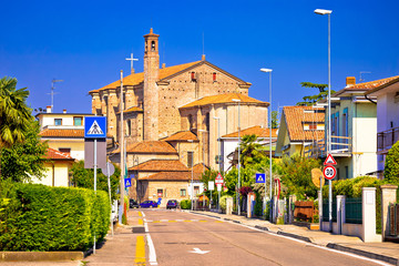 Fototapeta na wymiar Town of Valeggio sul Mincio street view