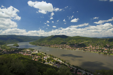 Fototapeta na wymiar Danube bend at Visegrád