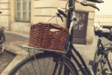 Fototapeta na wymiar Retro bicycle on a empty street.