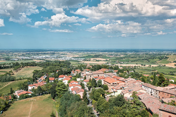 Fototapeta na wymiar Vista da Bertinoro Italia Emilia Romagna