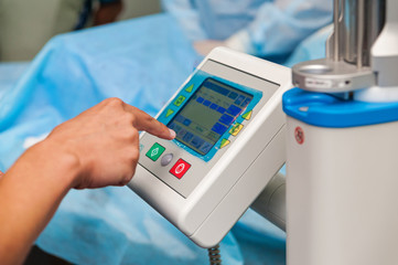 Device for the introduction of contrast medium