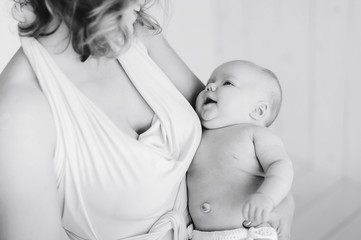 relationship of mother and child: how strong is she? World Smile Day.