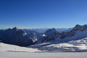 Fototapeta na wymiar View of the Alps from the Zugspitze, Germany