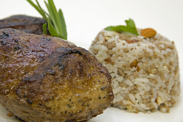 Pratos à base de carne de ovelha