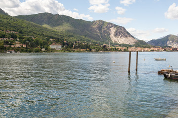 Fototapeta na wymiar Vue vers Baveno sur le lac majeur
