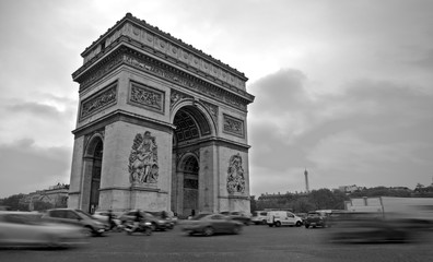 Fototapeta na wymiar L'Arc de Triomphe, Paris