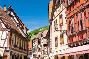 Fototapeta na wymiar beautiful medieval village Ribeauvillé in Alsace, France