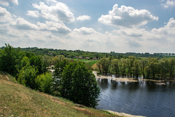 Obraz premium Summer sunny river landscape. Concept travel, travel.