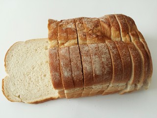 Whole wheat sliced bread