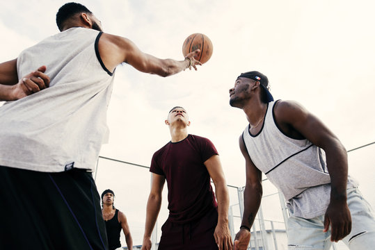 Kick start basketball game