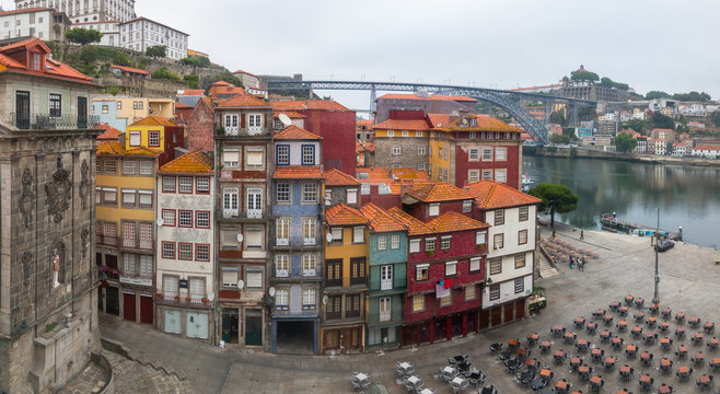 Ribeira square, Porto