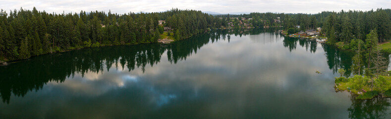 Naklejka premium Lake Wilderness - Maple Valley Washington Panoramic Aerial Photo